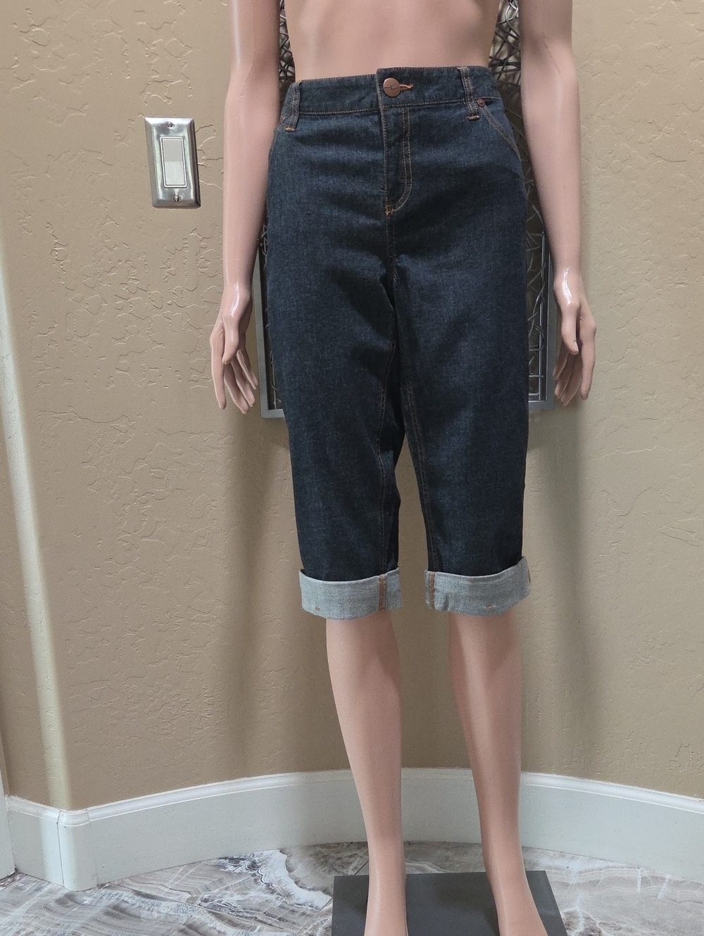 INC Dark Wash Denim Roll-Cuff Women's Pedal Pushers